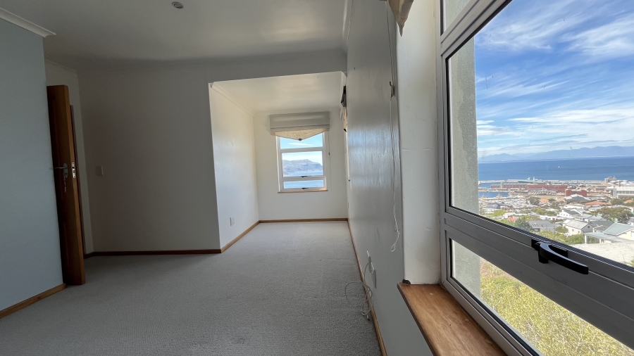 3 Bedroom Property for Sale in Simons Kloof Western Cape